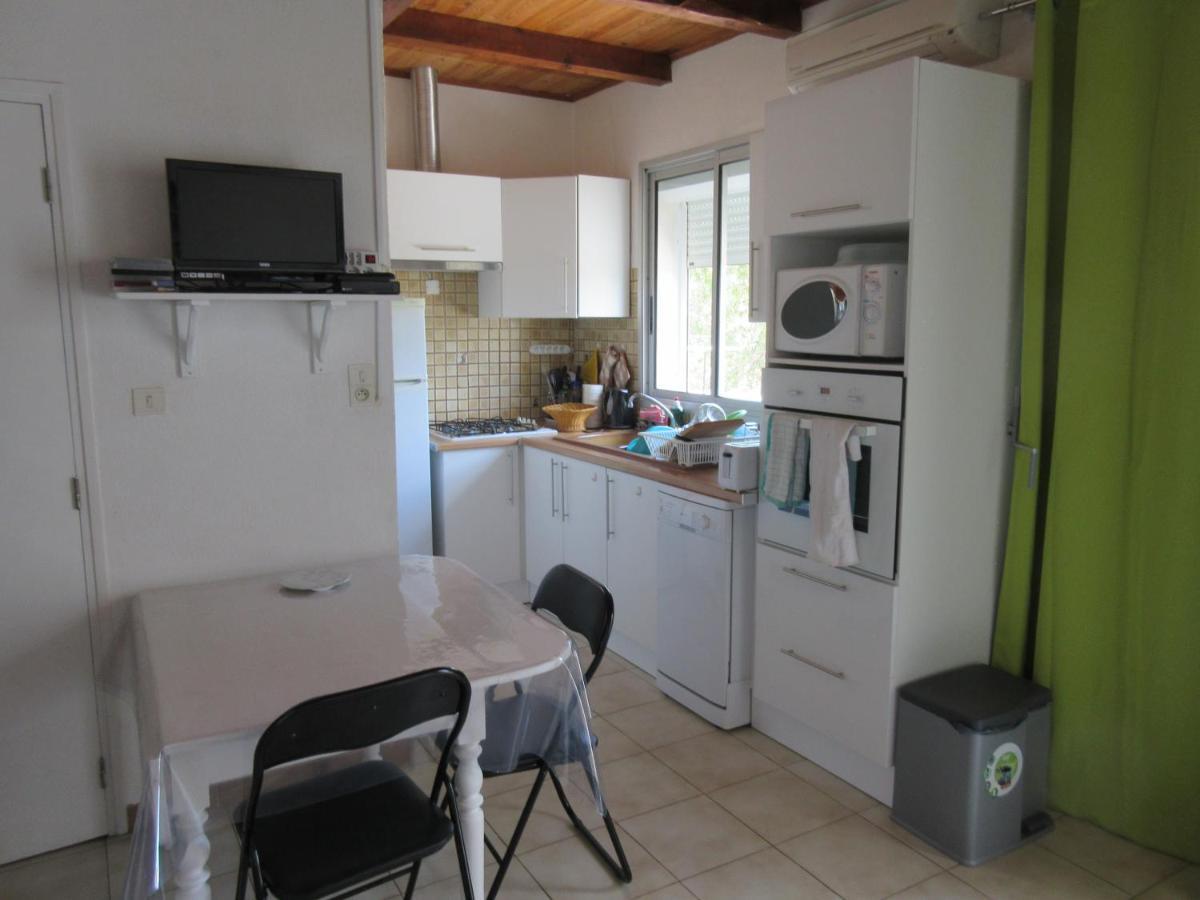 Apart climatisé T3 St Pierre la mer 1 er étage, 4 pers Fleury  Extérieur photo