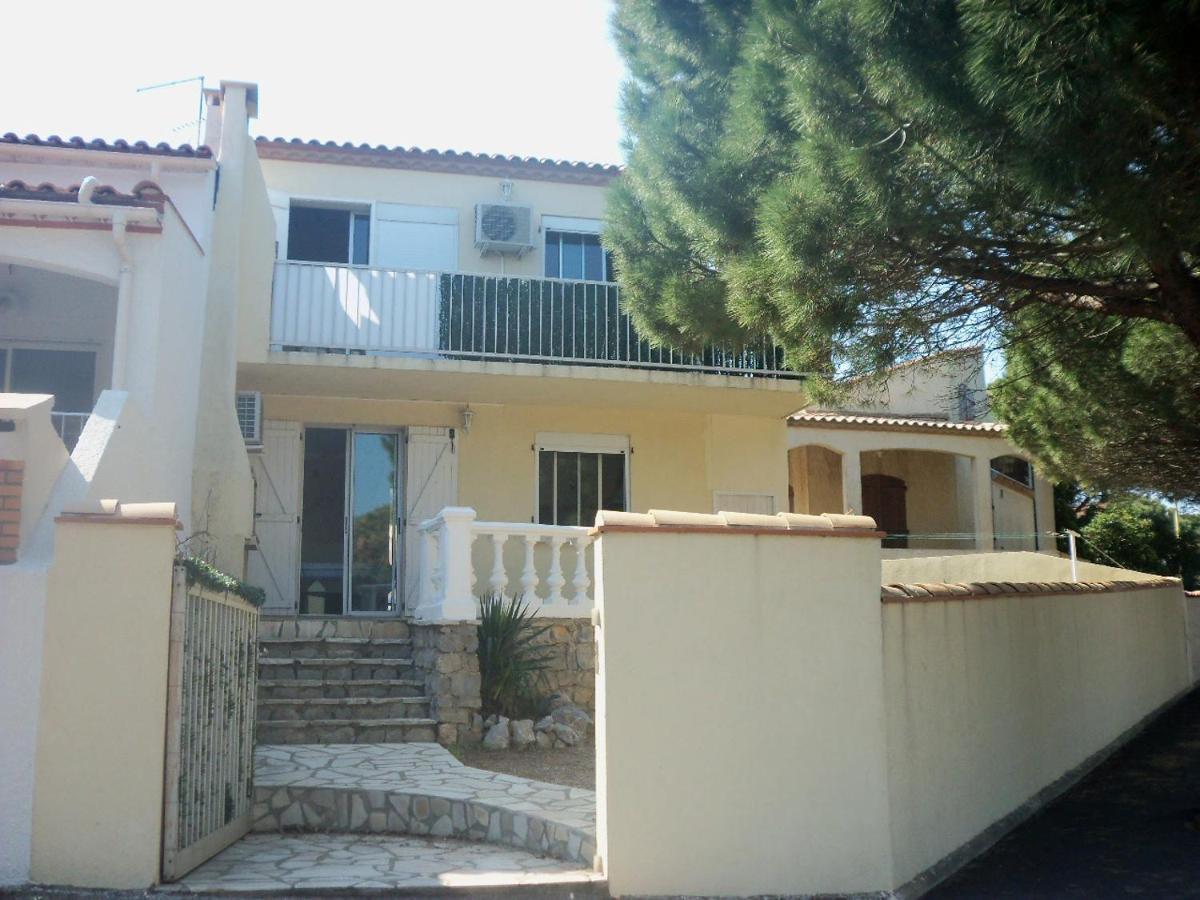 Apart climatisé T3 St Pierre la mer 1 er étage, 4 pers Fleury  Extérieur photo